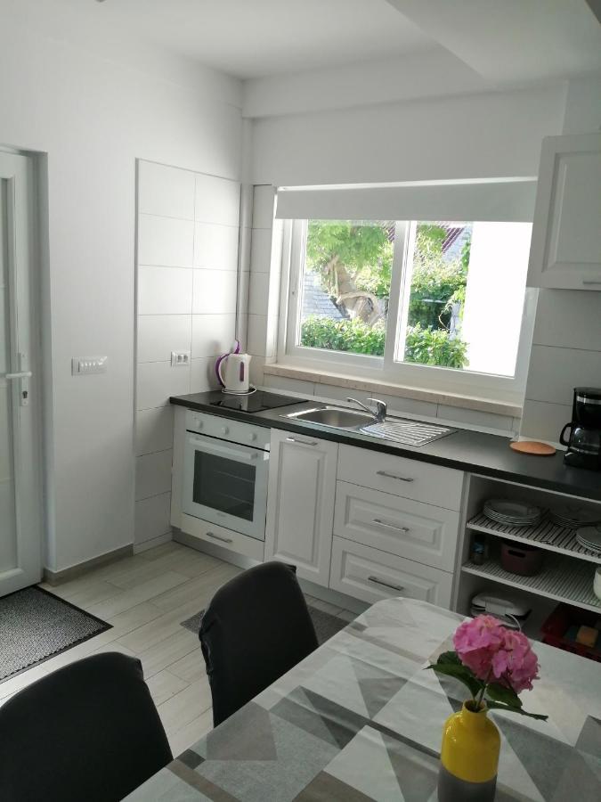 Apartman LUCIJA Korcula Town Bagian luar foto