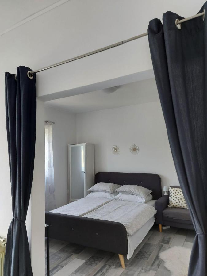 Apartman LUCIJA Korcula Town Bagian luar foto
