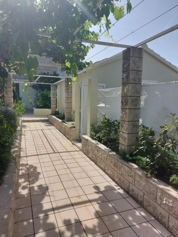 Apartman LUCIJA Korcula Town Bagian luar foto