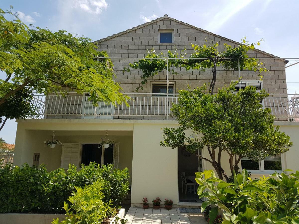 Apartman LUCIJA Korcula Town Bagian luar foto