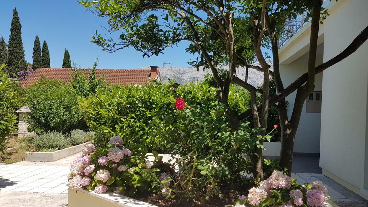 Apartman LUCIJA Korcula Town Bagian luar foto